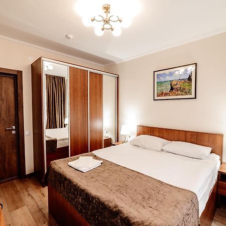 Chagala Hotel Aksai Aksay ภายนอก รูปภาพ