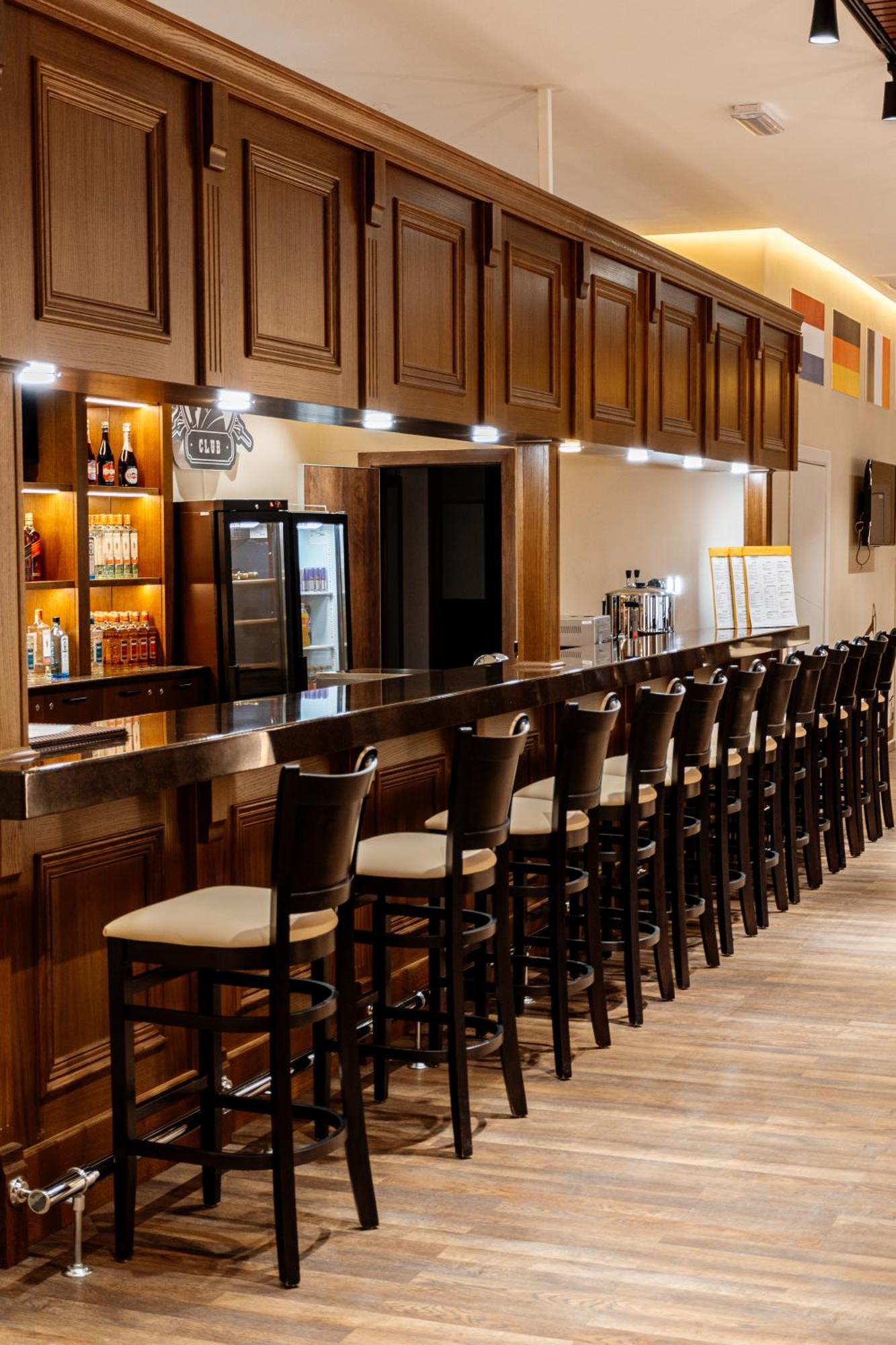 Chagala Hotel Aksai Aksay ภายนอก รูปภาพ