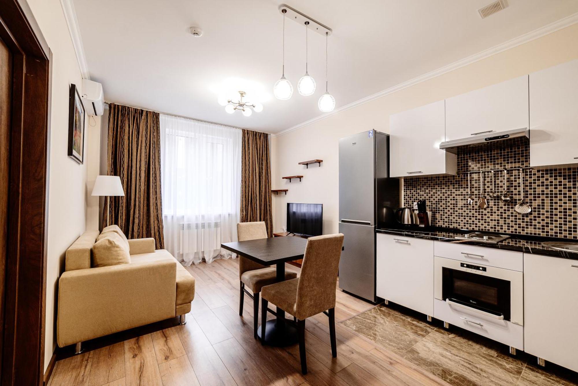 Chagala Hotel Aksai Aksay ภายนอก รูปภาพ